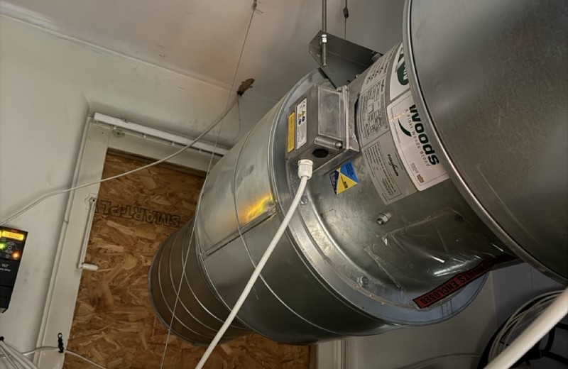 Rooftop kitchen extract fan and ductwork in Camberley