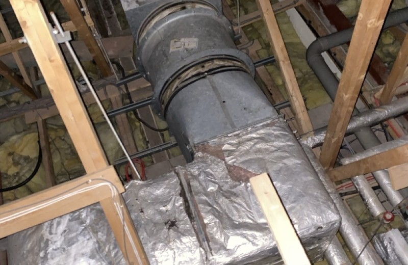 Rooftop kitchen extract fan and ductwork in Chard