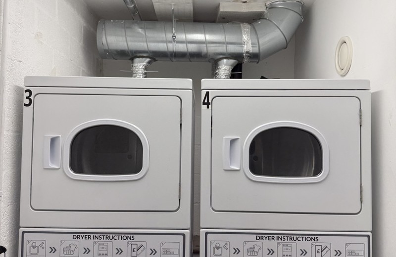Rooftop kitchen extract fan and ductwork in Dartford