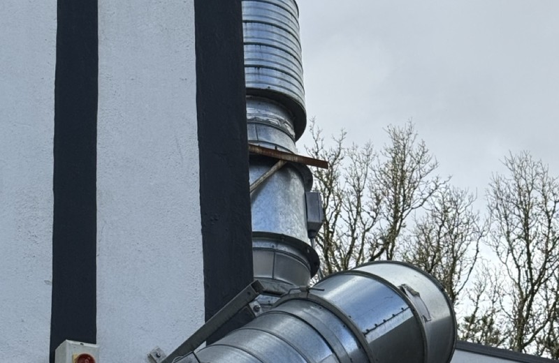 Rooftop kitchen extract fan and ductwork in Pontefract