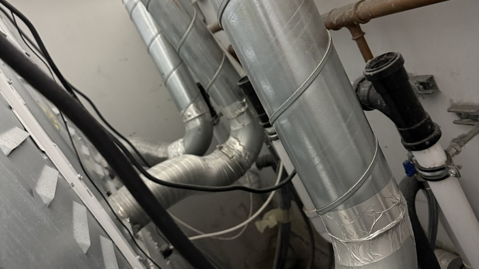 Duct Cleaning in Stretford