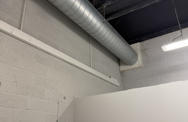 Rooftop kitchen extract fan and ductwork in Totnes