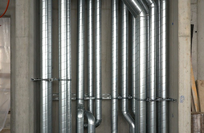 Rooftop kitchen extract fan and ductwork in Waterlooville