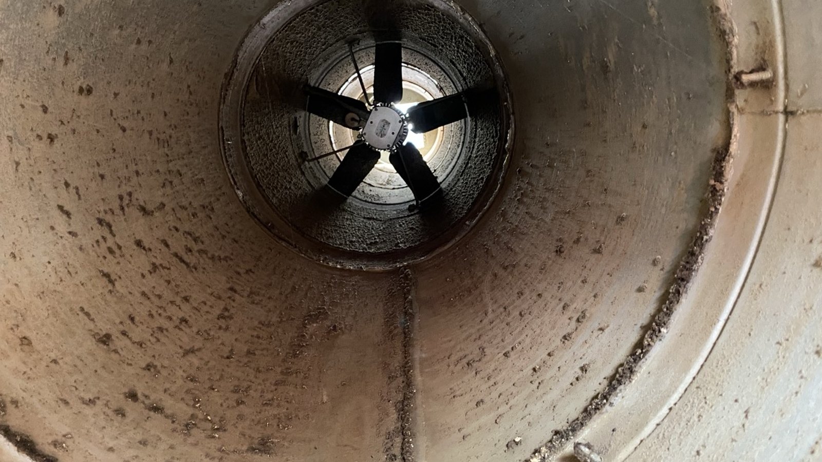 Duct Cleaning in Woodley