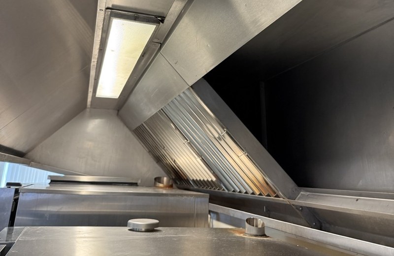 Kitchen extraction cleaning in Budleigh Salterton