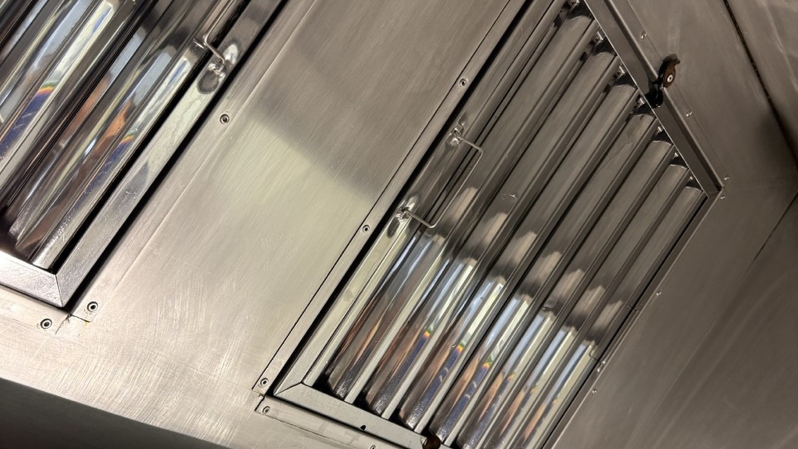 Kitchen Extraction Cleaning in Farnborough