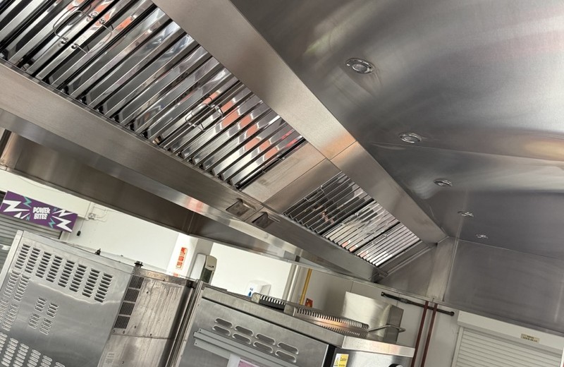 Kitchen extraction cleaning in Halifax