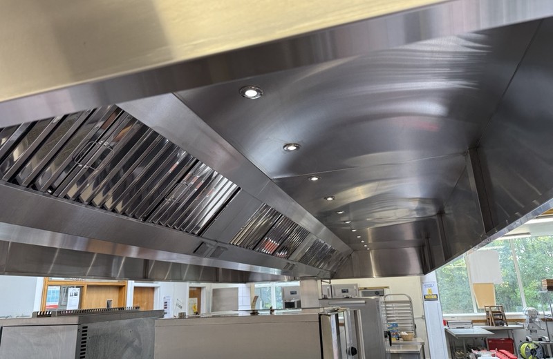 Kitchen extraction cleaning in Hastings
