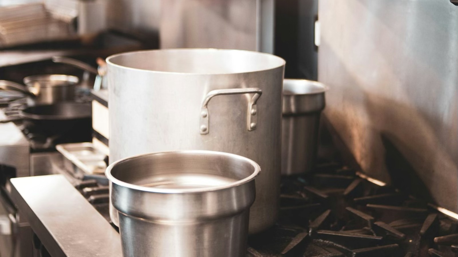 Kitchen Extraction Cleaning in Hinckley