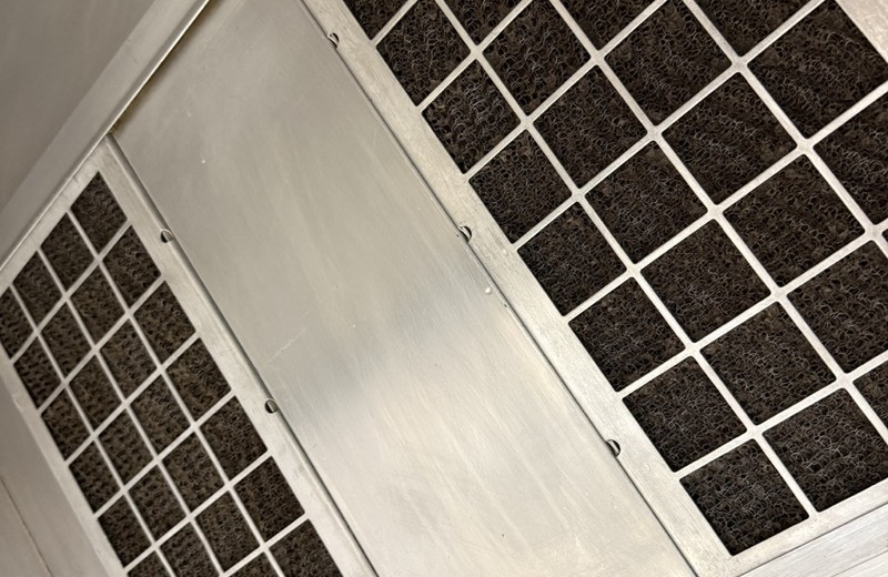 Kitchen extraction cleaning in Hitchin