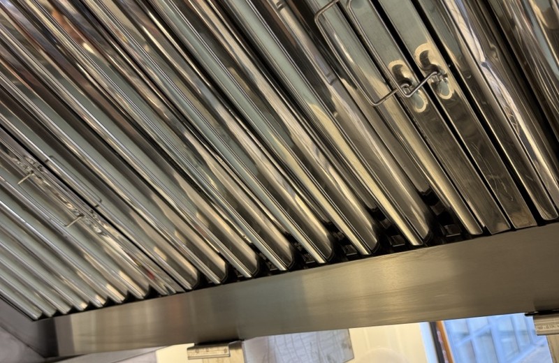 Kitchen extraction cleaning in Hull
