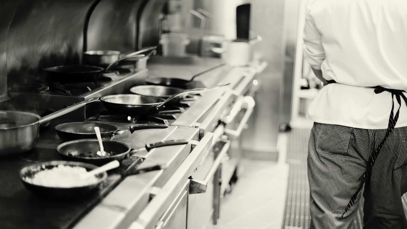 Kitchen Extraction Cleaning in Leamington Spa