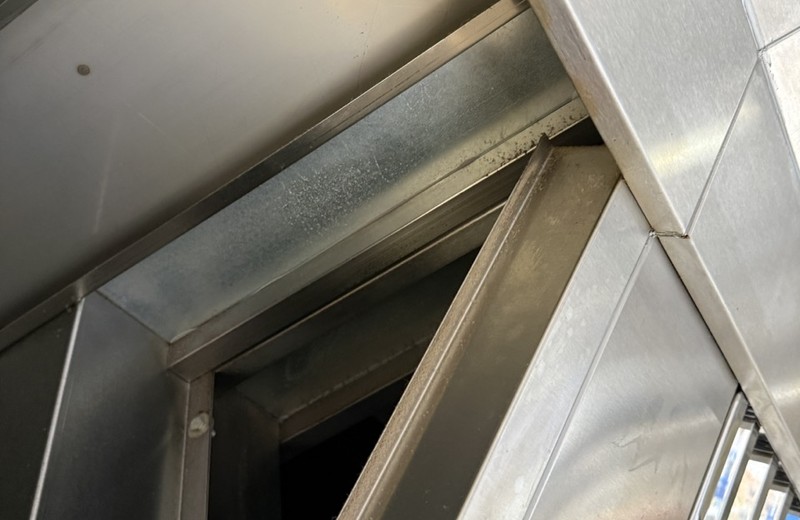 Kitchen extraction cleaning in Leominster