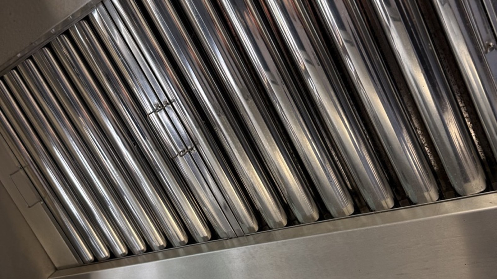Kitchen Extraction Cleaning in Lewisham