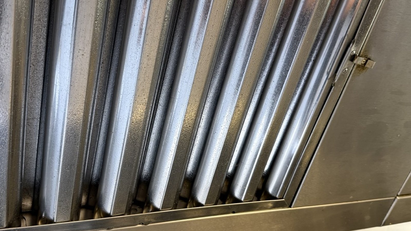 Kitchen Extraction Cleaning in Littlehampton