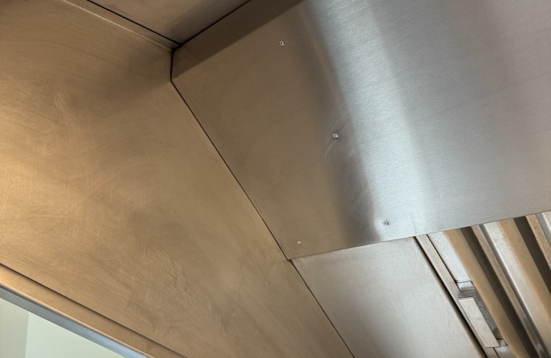 Kitchen extraction cleaning in Liverpool