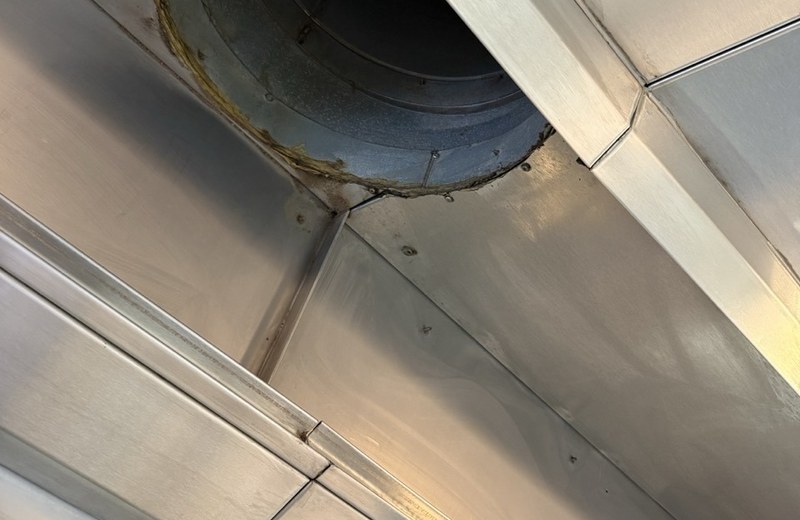 Kitchen extraction cleaning in Nailsworth