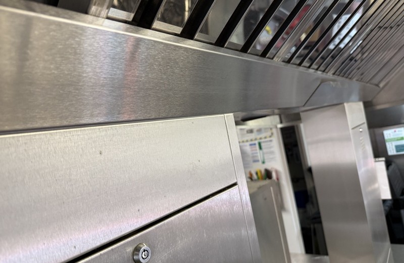 Kitchen extraction cleaning in Sherborne