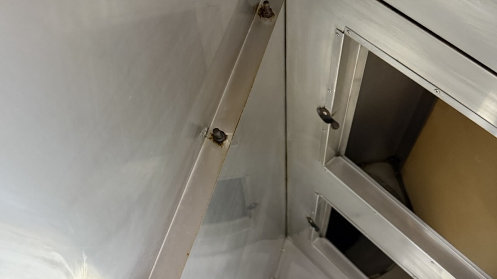 Kitchen Extraction Cleaning in Tipton