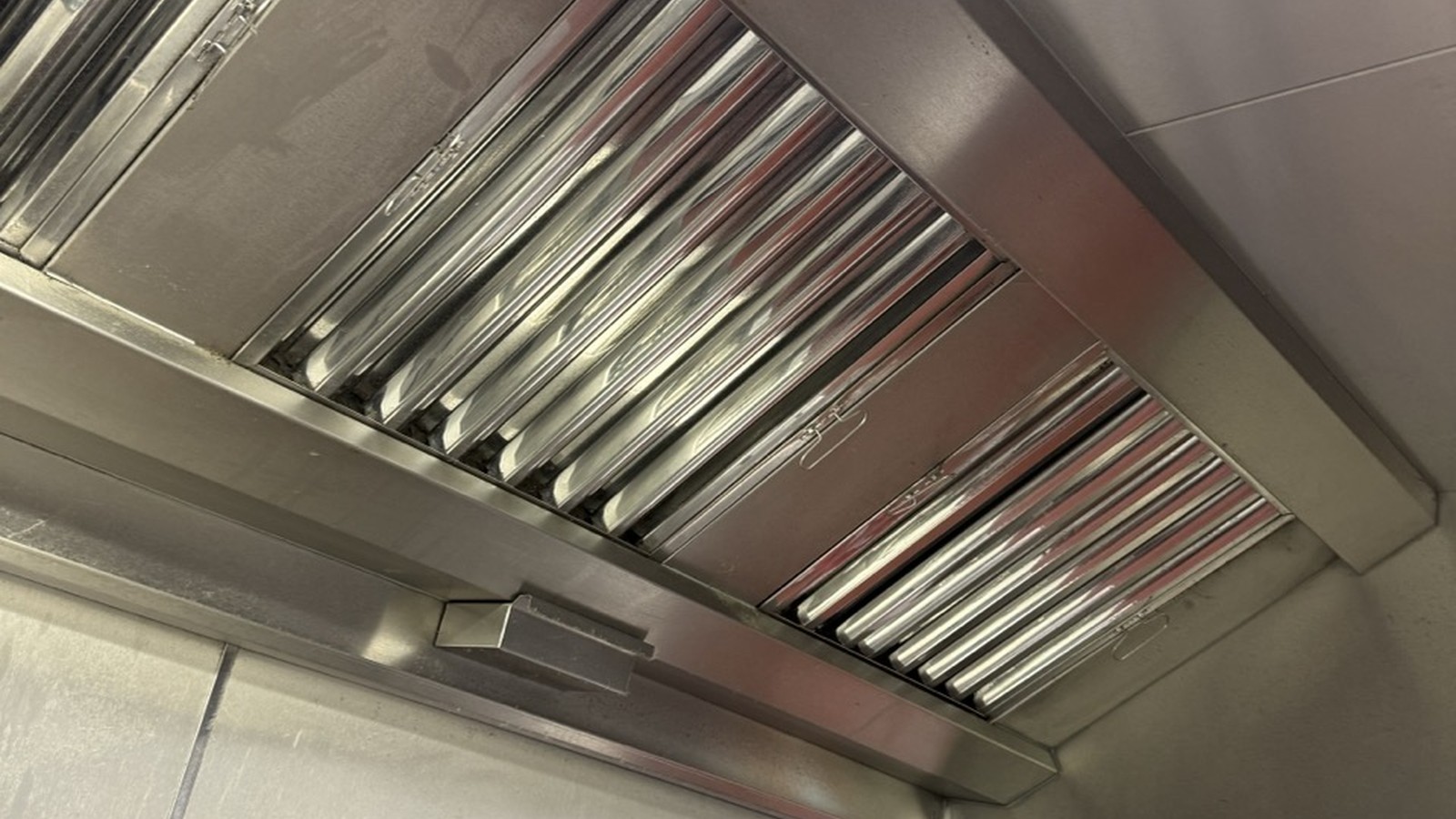 Kitchen Extraction Cleaning in Wakefield