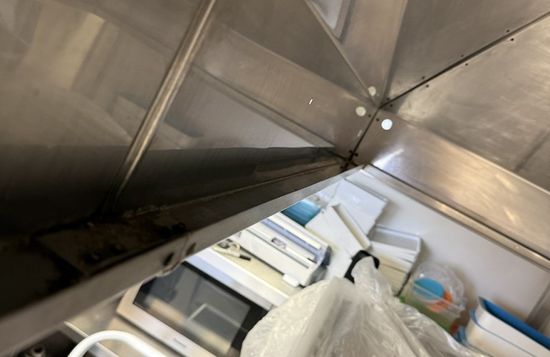 Kitchen extraction cleaning in Widnes