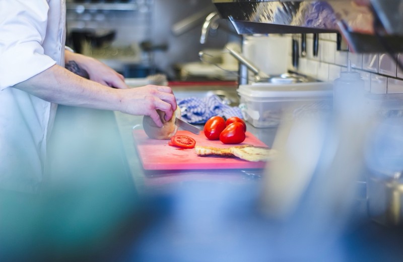 Commercial kitchen deep cleaning in Bognor Regis
