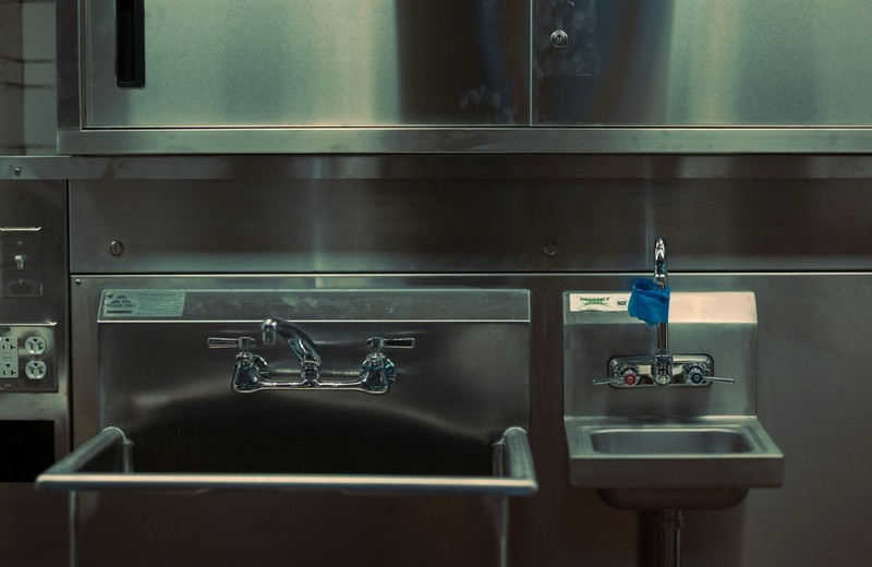 Commercial kitchen deep cleaning in Chichester
