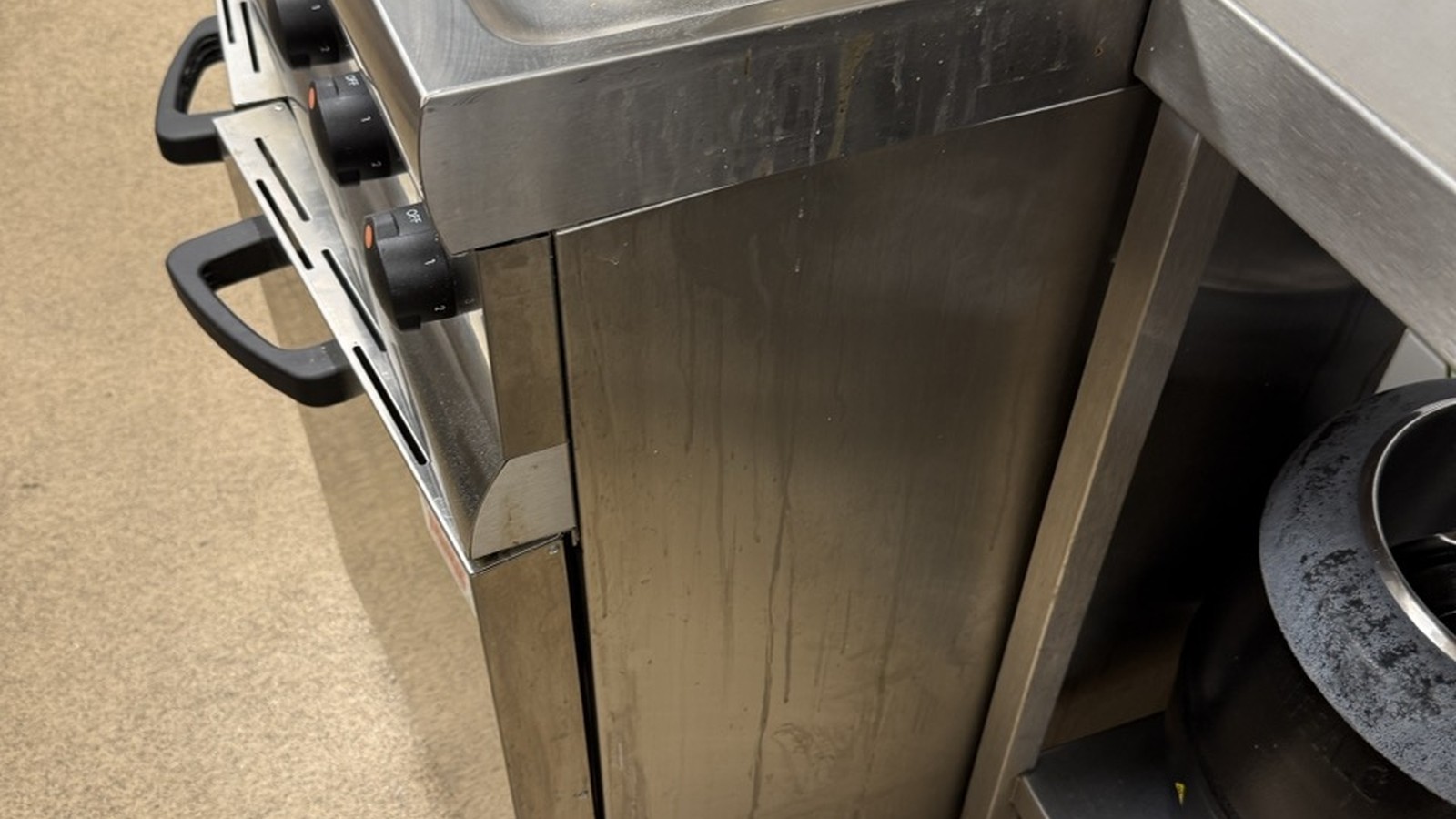 Kitchen Deep Cleaning in Clitheroe