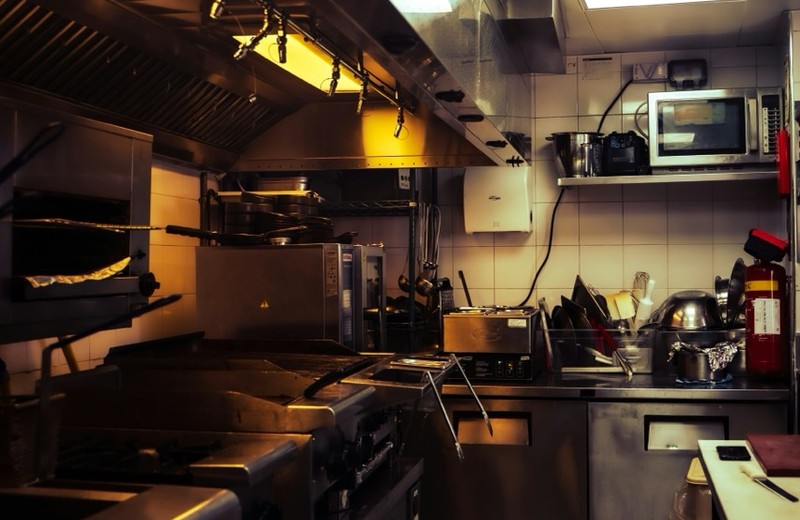 Commercial kitchen deep cleaning in Enfield