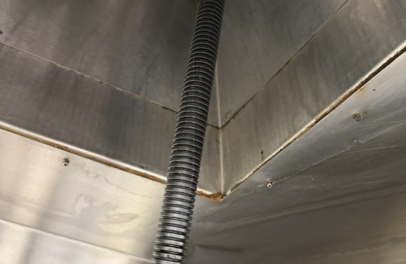 Commercial kitchen deep cleaning in Gainsborough