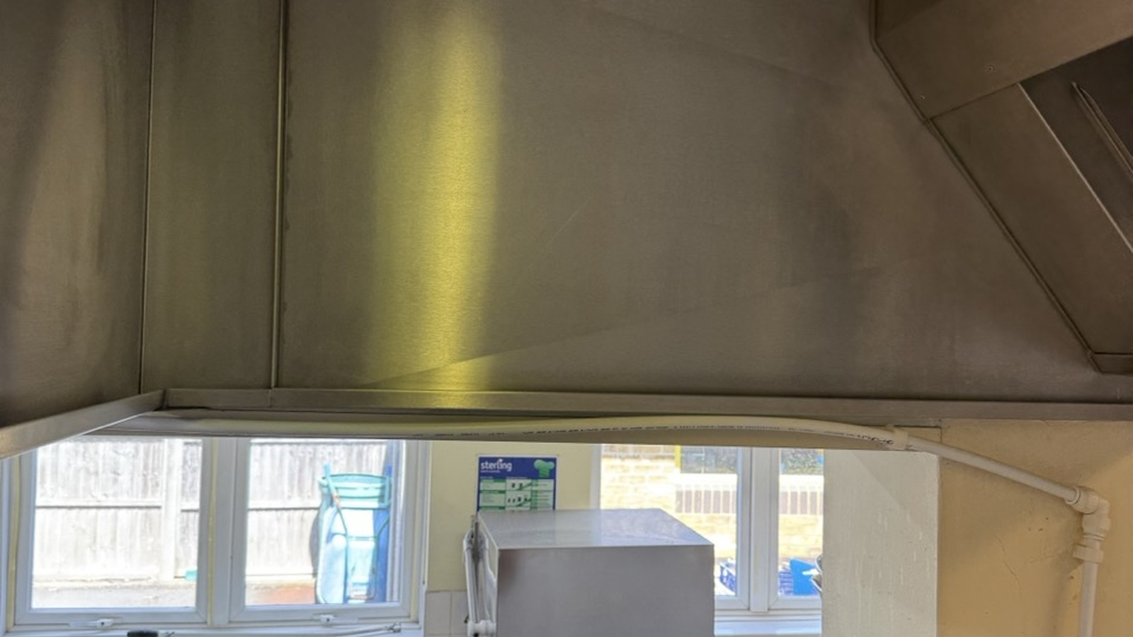 Kitchen Deep Cleaning in Hindley