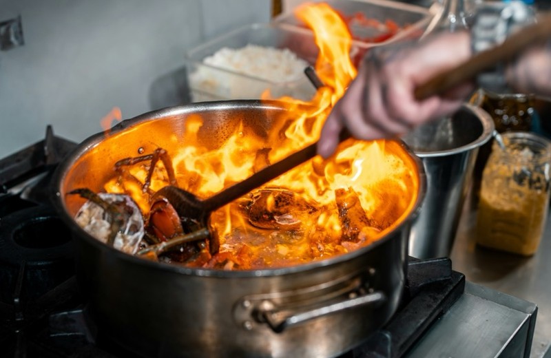 Commercial kitchen deep cleaning in Hounslow