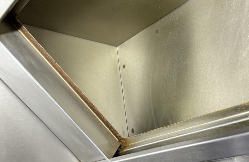 Commercial kitchen deep cleaning in Llanelli