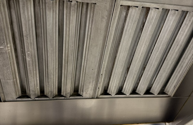 Commercial kitchen deep cleaning in Market Harborough