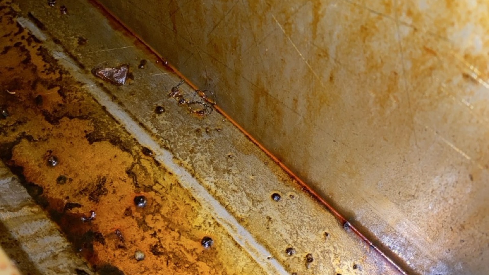 Kitchen Deep Cleaning in Northfleet