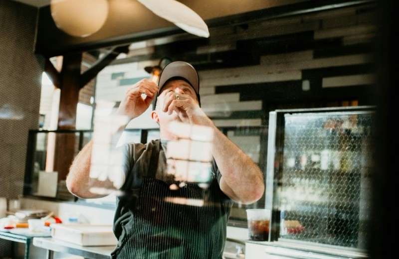 Commercial kitchen deep cleaning in Redhill