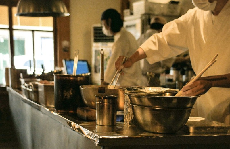 Commercial kitchen deep cleaning in Sutton