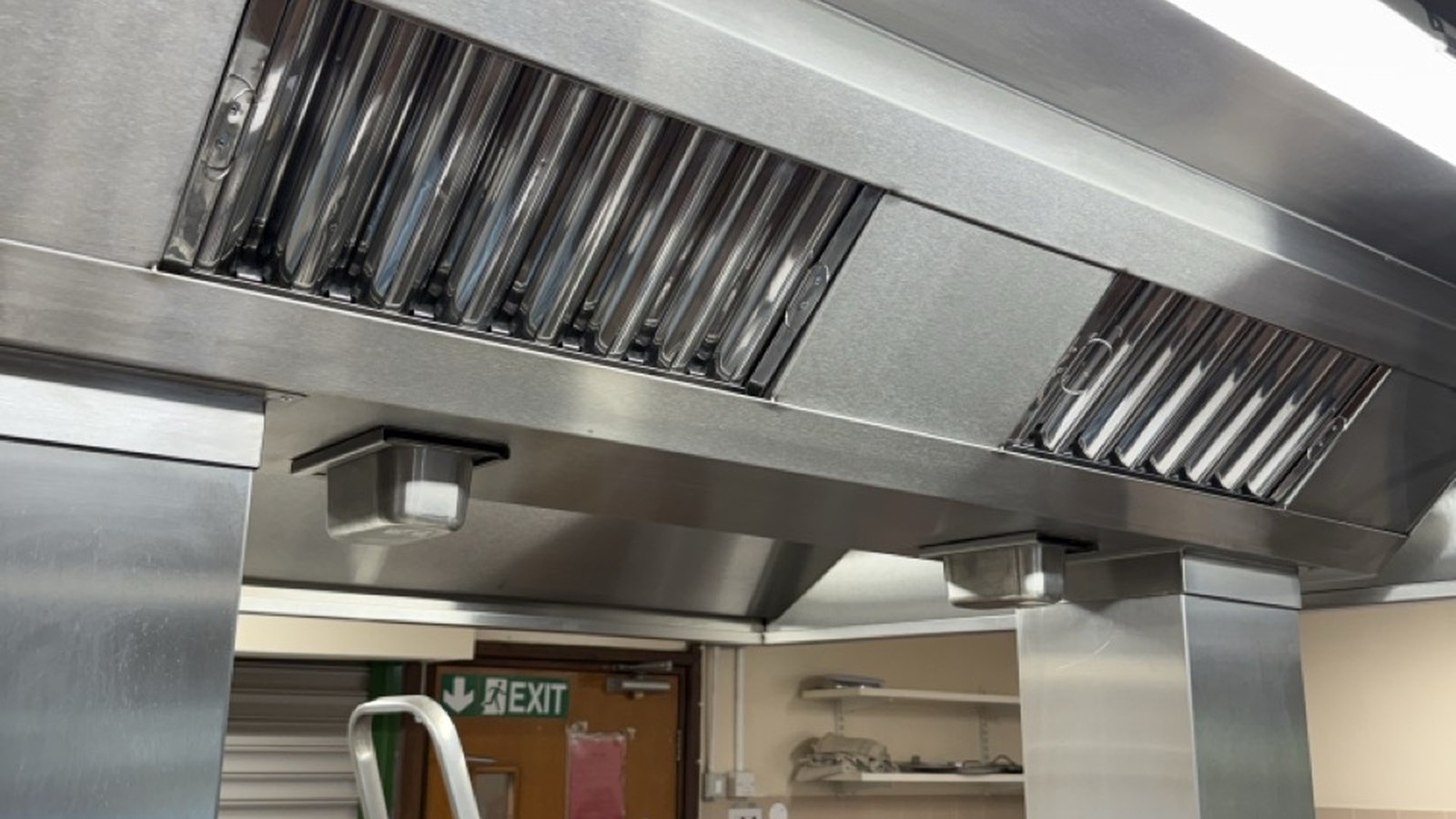 Kitchen Deep Cleaning in Walsall