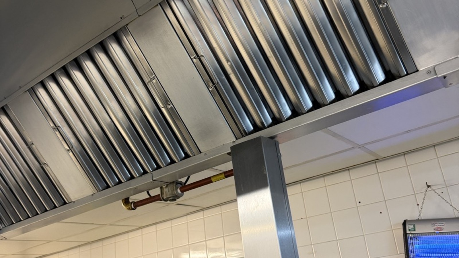 Kitchen Deep Cleaning in Walthamstow