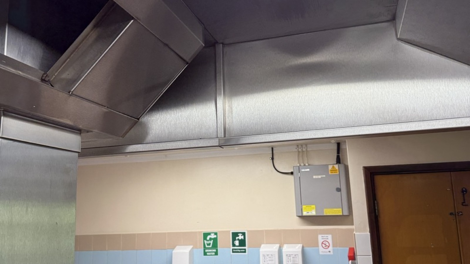 Kitchen Deep Cleaning in Workington