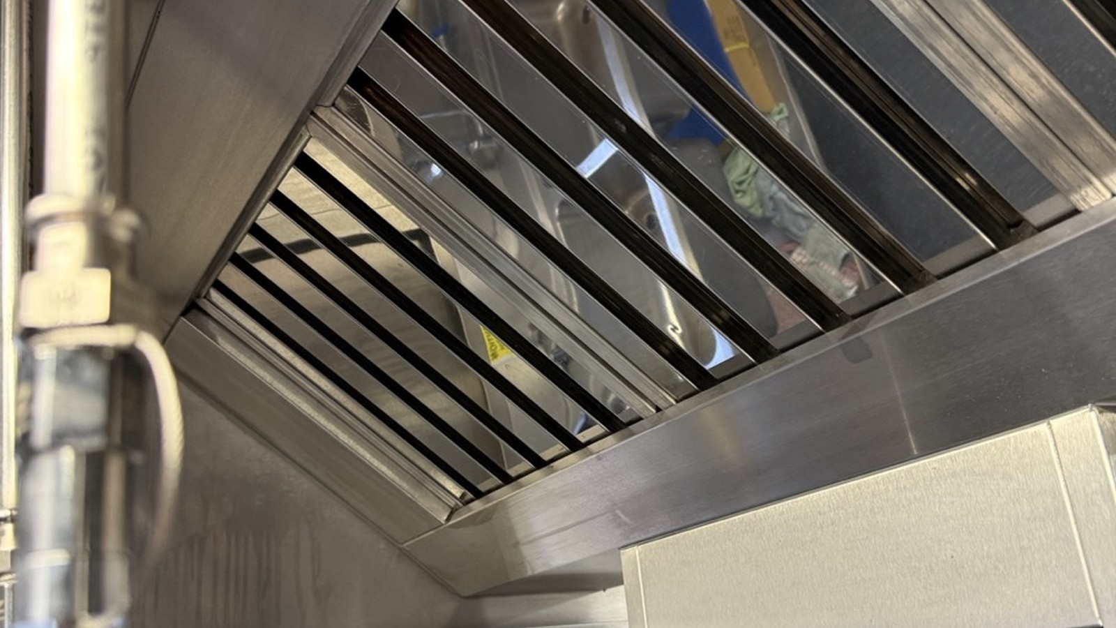 Kitchen Deep Cleaning in Worthing